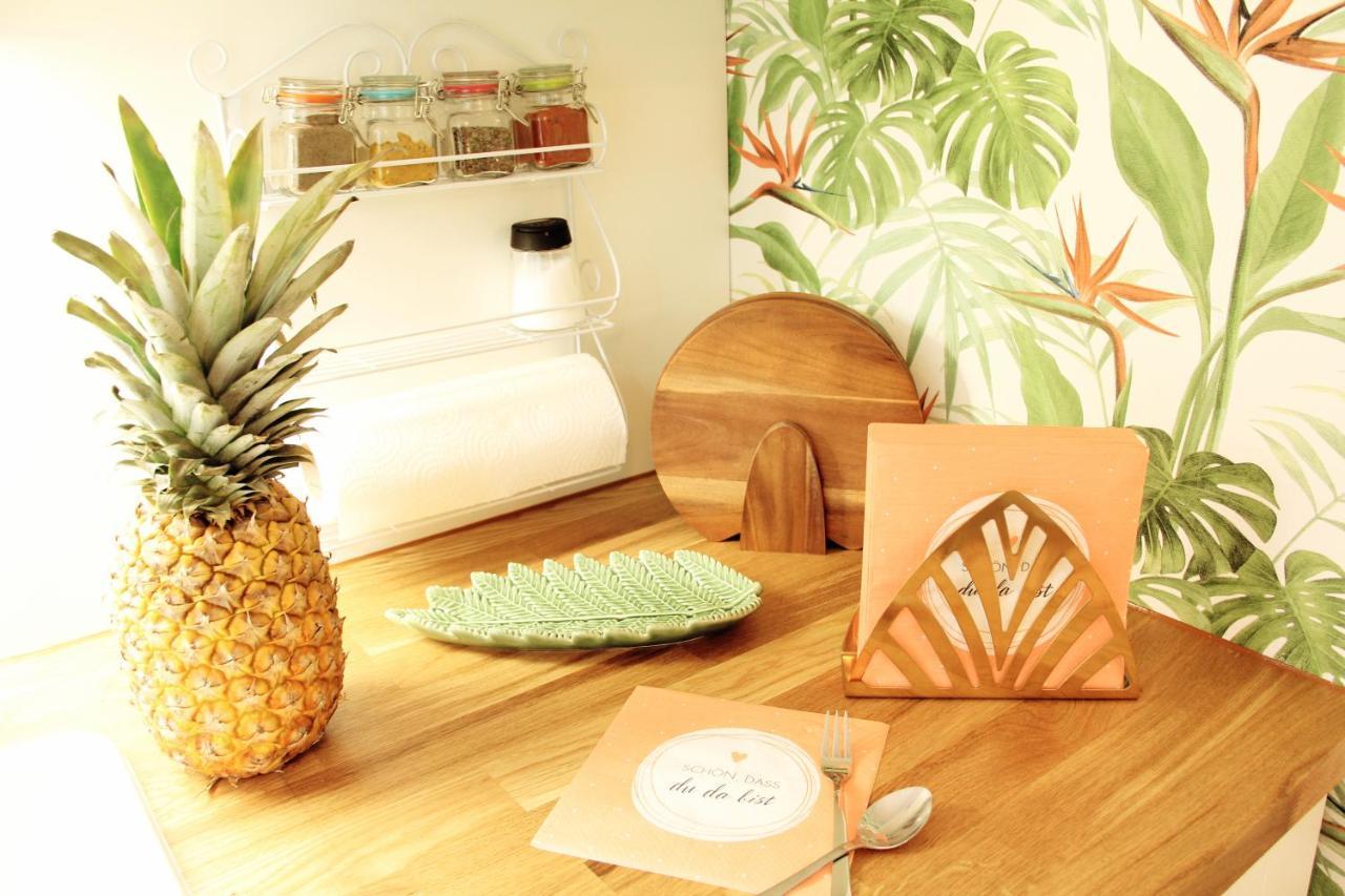 Secret Hideaways Tropical Feeling Mit 2 Schlafzimmer Nahe City L Messe L Flughafen L Hbf Duisburg Exterior foto